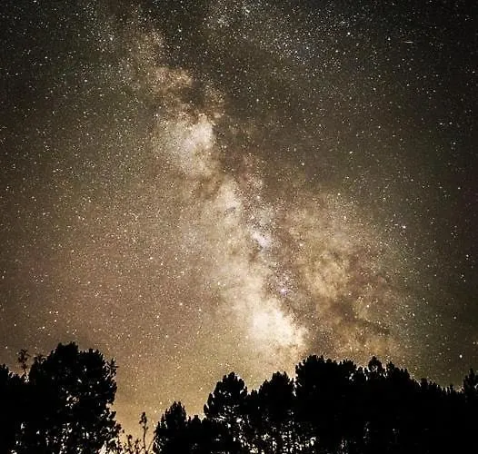 Albareilla By #cherrygredos Apartman *