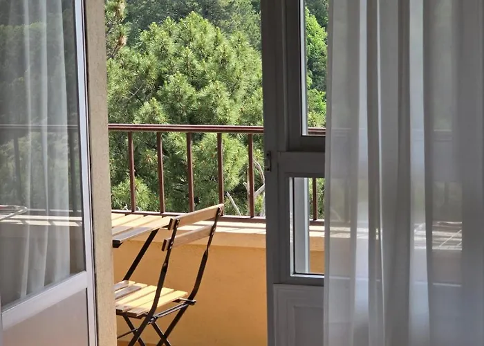 Albareilla By #cherrygredos Apartman *